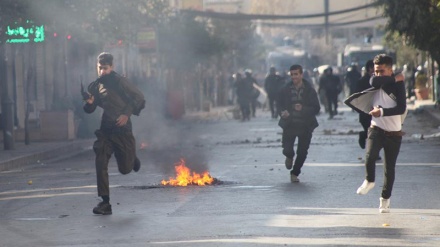 Iraqi PM warns against attacking protesters in Kurdish regions