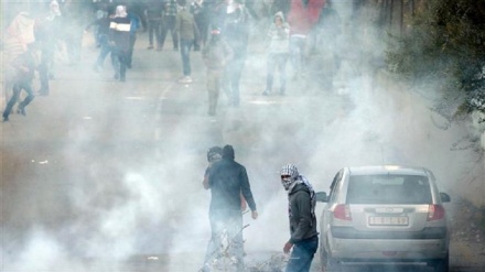 Forcat sioniste përdorin gaz helmues kundër protestuesve palestinezë