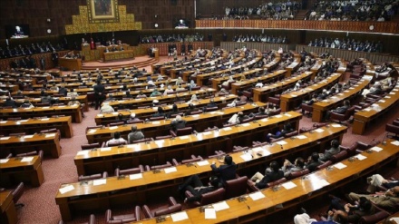 Parlemen Pakistan Dibubarkan
