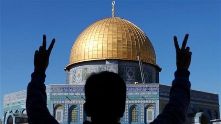 Musulmi Fiye Da Dubu 40 Suka Yi Sallar Juma'a A Masallacin Quds 