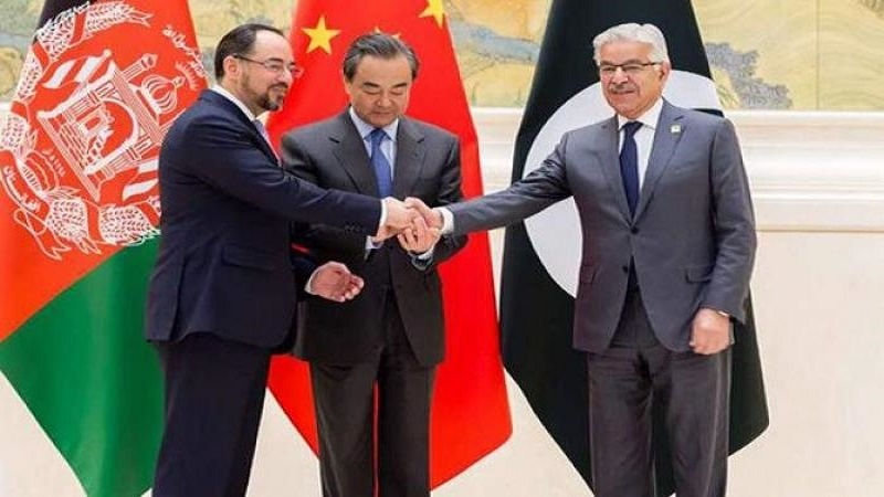 نشست وزرای امور خارجه افغانستان، چین و پاکستان در پکن+نظر کارشناس
