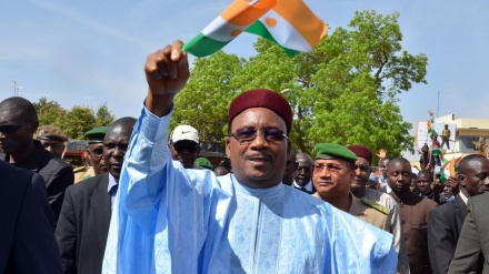 Rais anayeondoka wa Niger ashinda Tuzo ya Mo Ibrahim