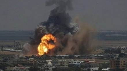 Siyonist İsrail rejiminden Gazze'ye hava saldırısı