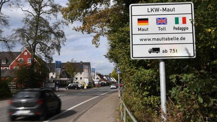 Netherlands, Austria to fight German toll plan
