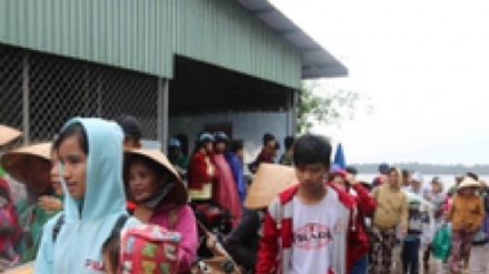 Vietnam: tifone Tembin, migliaia evacuati