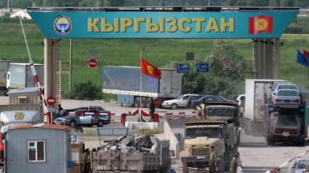 Қирғизистон – Ўзбекистон чегарасида паспорт назорати кабиналари сони кўпайтирилди