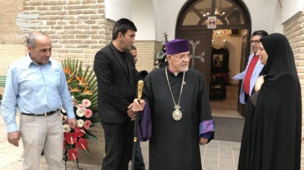 Tahran'daki Ermeni Başpiskoposu: Hristiyanlar için İsrail diye bir devlet yoktur 