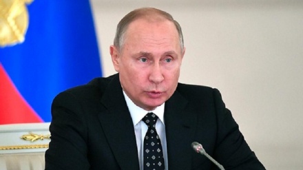 Russia: Putin presenta candidatura da indipendente