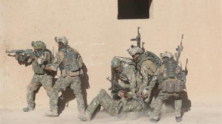 کشته شدن پنج نیروی پلیس در افغانستان