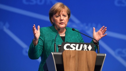 Меркель: АҚШни Баржомдан чиқиши Халқаро миқёсидаги ишончни камайтирди