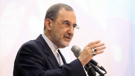 Iran. Velayati avverte: Usa cercano di riportare l'Iraq e la Siria nel caos