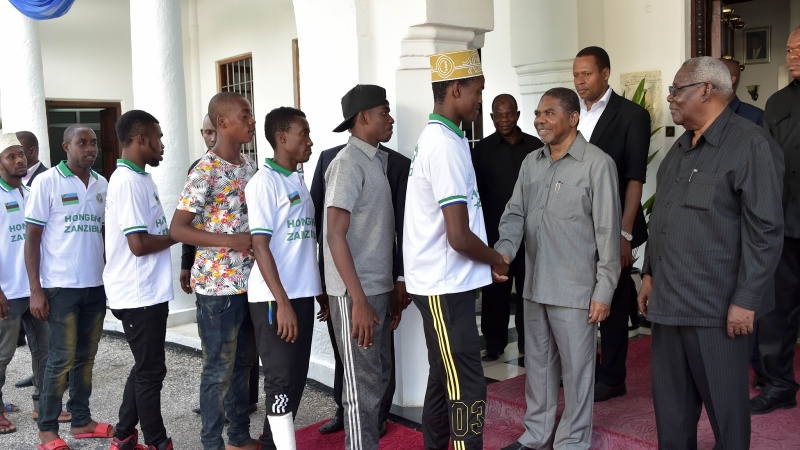 Ulimwengu wa Spoti, Disemba 25