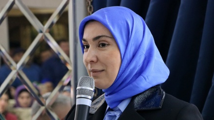 俄罗斯一穆斯林女性成为总统候选人