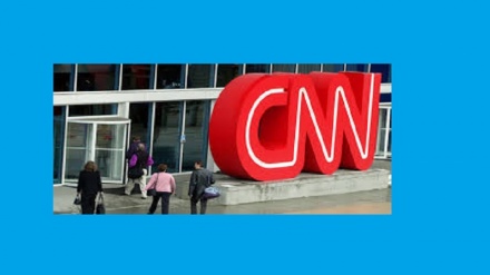  اخراج مشاور ارشد کاخ سفید از استودیو سی ان ان