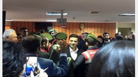 Demirtaş aylar sonra ilk kez adliyede 