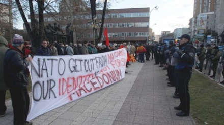 Nato/Macedonia firmera' adesione malgrado le proteste