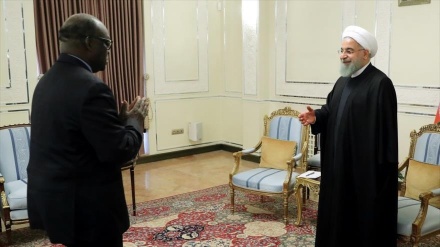 Rouhani critica a interpretação 