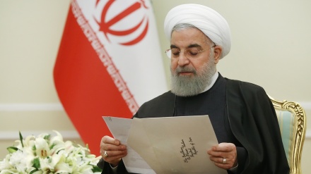 Новые послы пяти стран вручили Роухани верительные грамоты