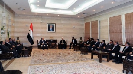 İran parlamenter heyeti Suriye Başbakanı ile görüştü