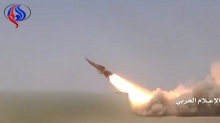 Яман армияси Ол сауд режими нефт портини ракета билан нишонга олишди