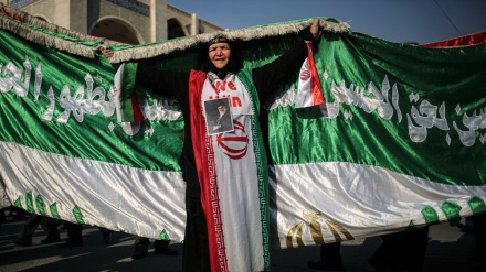 (FOTO) Tehran, manifestazione contro i disordini - 2