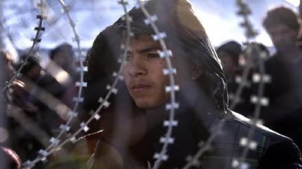 Austria, vicecancelliere: migranti nelle caserme, 