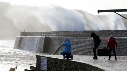 Nëntë persona kanë humbur jetën nga stuhia