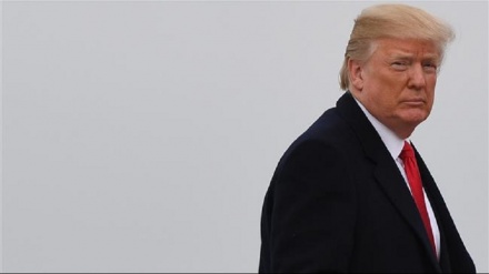 世界でのアメリカの信用が低下