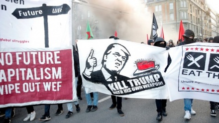 Davos, la petizione contro Trump