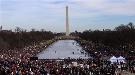 トランプ大統領就任の１周年に際した抗議集会がアメリカの各都市で実施（動画）