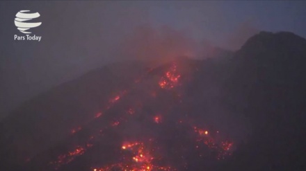 Filippine, allerta per eruzione Mayon; 30mila evacuati