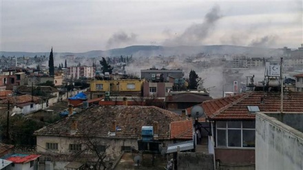Kurdish militants shell Turkish town, kills 1