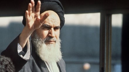 Pesan Revolusi Islam untuk Manusia Modern