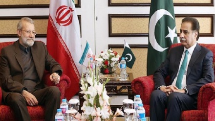 Larijani: Iran na Pakistan zimesimama kidete kukabiliana na matatizo ya ugaidi kwa busara