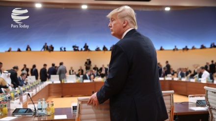 Трампнинг ҳатти -ҳаракати АҚШни яккаланишига олиб келади  