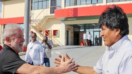Morales denuncia à sentença contra Lula no Brasil como 