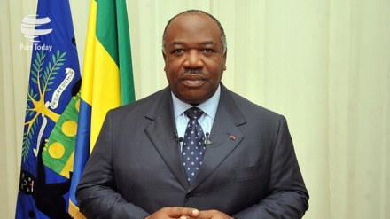 Piraminstan Kasar Gabon Ya Yi Murabus