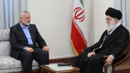 Kreu i Hamasit i shkruan Liderit Suprem të Iranit