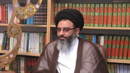 نماینده رهبر معظم انقلاب در سوریه: تصمیم ترامپ درباره جولان زنگ خطر را در منطقه به صدا در آورد