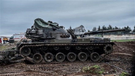 シリア北部で、トルコ軍とクルド人民兵の間で激しい衝突が継続