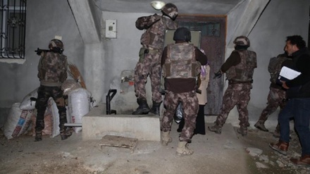 Ankara'daki DEAŞ operasyonunda 12 yabancı uyruklu yakalandı