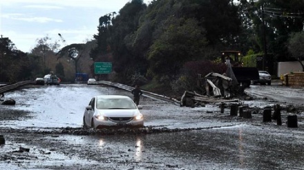 カリフォルニア州で豪雨、１３人が死亡