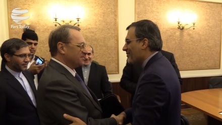 Iran dan Rusia Tekankan Solusi Regional tanpa Intervensi Asing