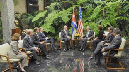 Cuba-Usa: presidente Raul Castro riceve delegazione del Congresso