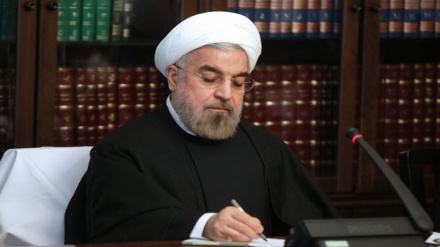 Presidente Rouhani felicita a Estónia pelo dia da independência