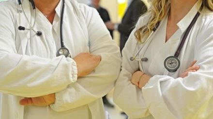 Inghilterra, infermieri annunciano il più grande sciopero di sempre