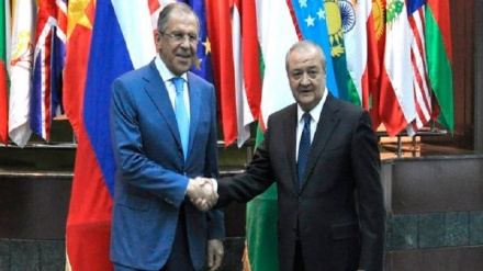 Комилов Лавров билан Путиннинг Тошкентга ташрифини муҳокама қилди