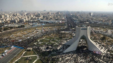 11 février 2018:  l'épopée iranienne , vue du ciel 