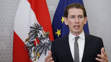 Kurier: la prima visita all'estero del nuovo cancelliere austriaco sarà a Mosca