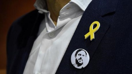 Madrid lancia caccia a esiliati catalani